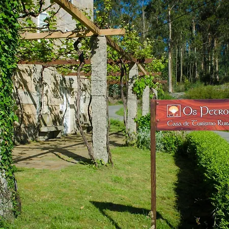 Landhaus Casa De Os Petroglifos *