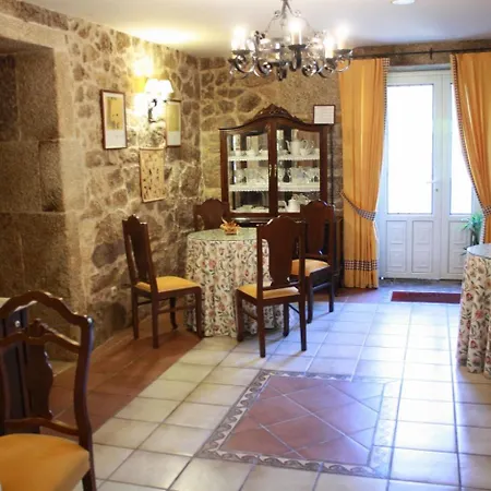 Casa De Os Petroglifos Landhaus Boiro
