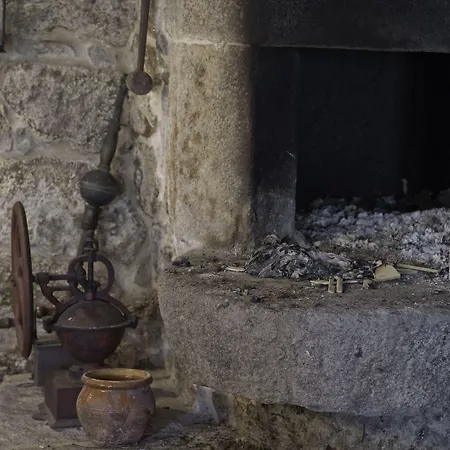 Casa De Os Petroglifos Casa di campagna Boiro